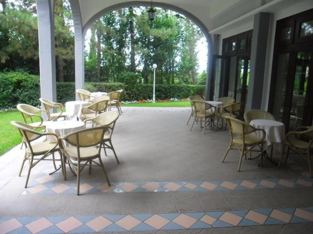 Hotel Ristorante Farneta Cortona Luaran gambar
