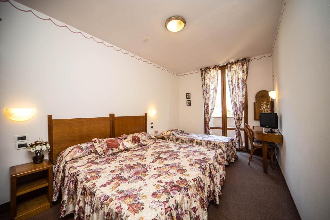 Hotel Ristorante Farneta Cortona Luaran gambar